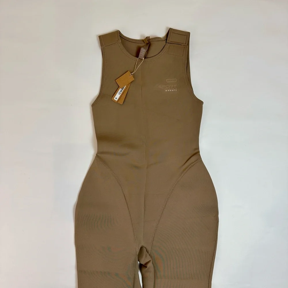 SKIMS brand new